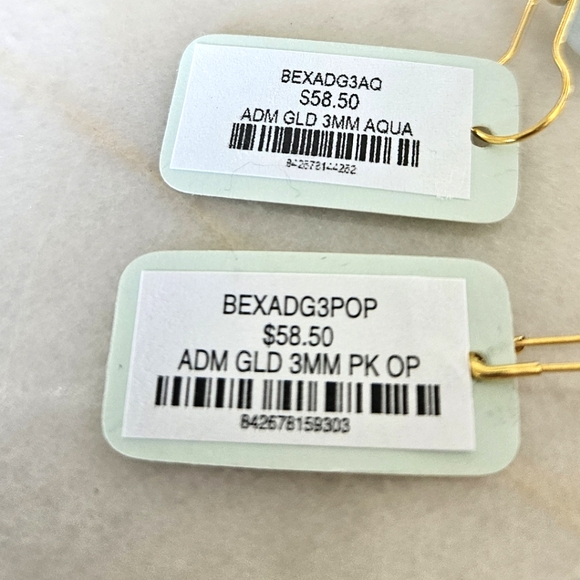 Extends Gold and Pink Beaded Bracelet - Picture 2 of 4